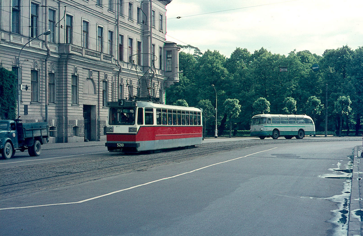 Pietari, LM-67 # 5210; Pietari — Historic tramway photos