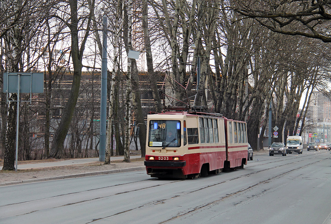 Sankt-Peterburg, LVS-86K-M № 5203