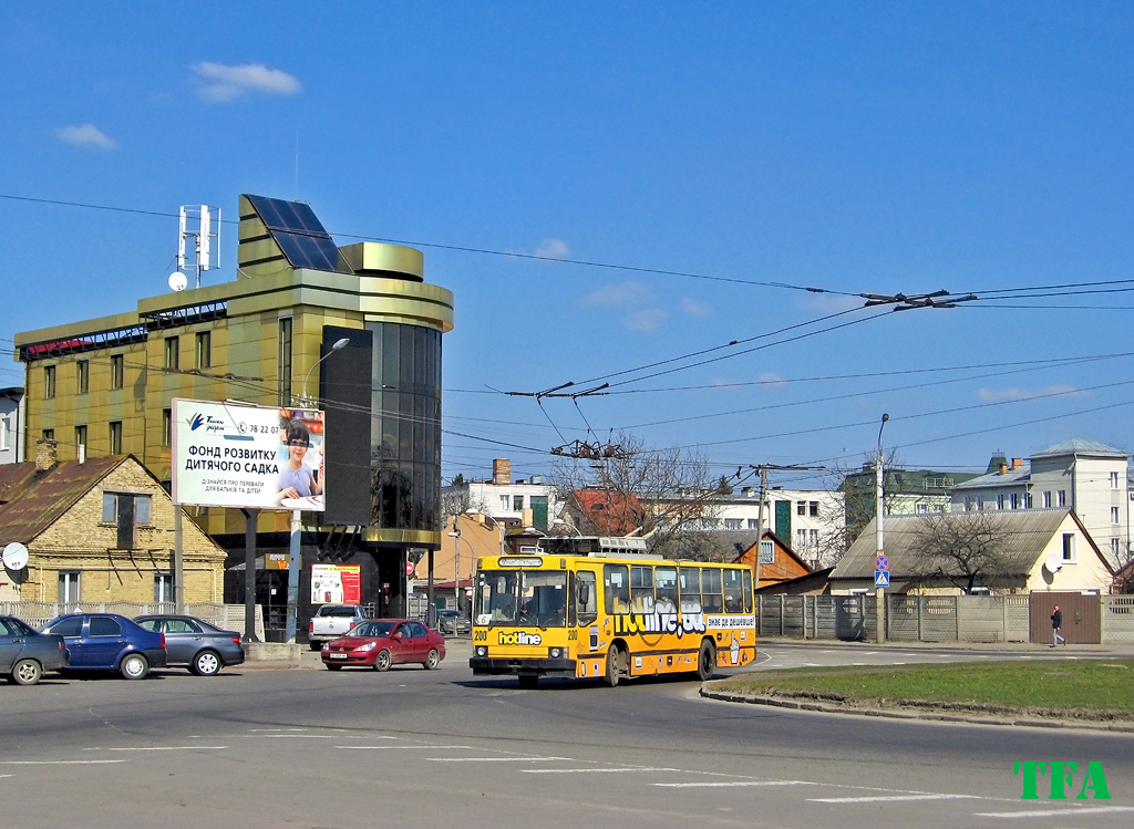 Lutsk, YMZ T2 № 200