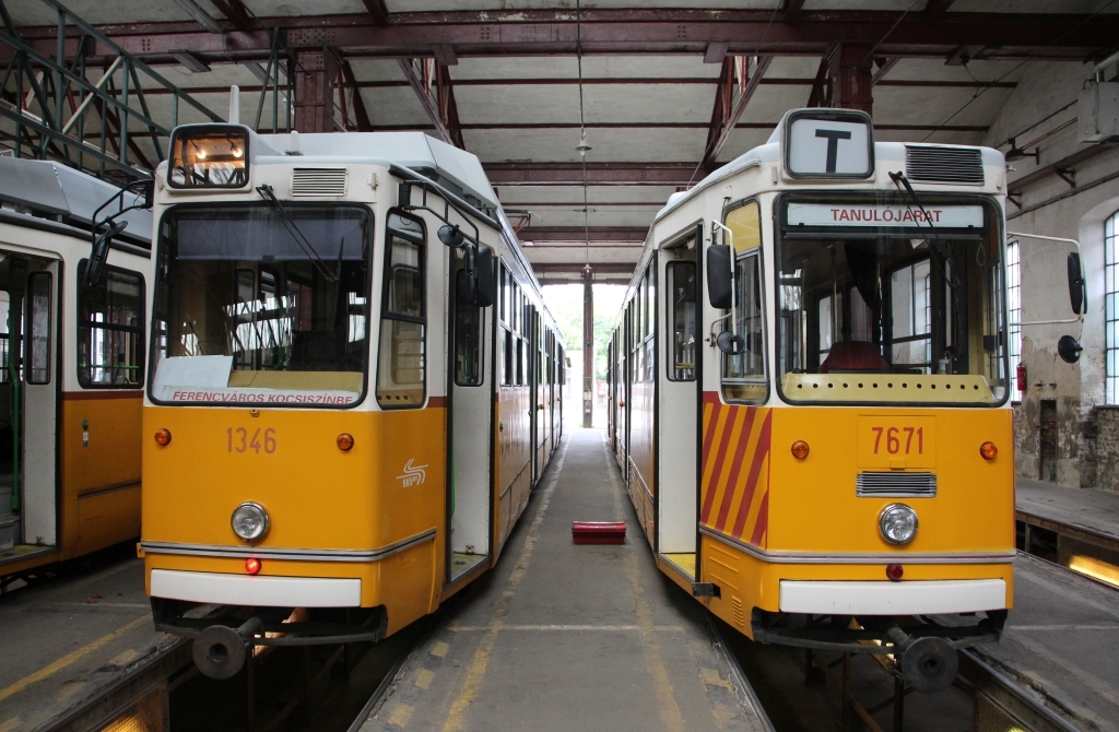 Будапешт, Ganz-Hunslet KCSV7 № 1346; Будапешт, Ganz CSMG2 № 7671; Будапешт — Трамвайные депо