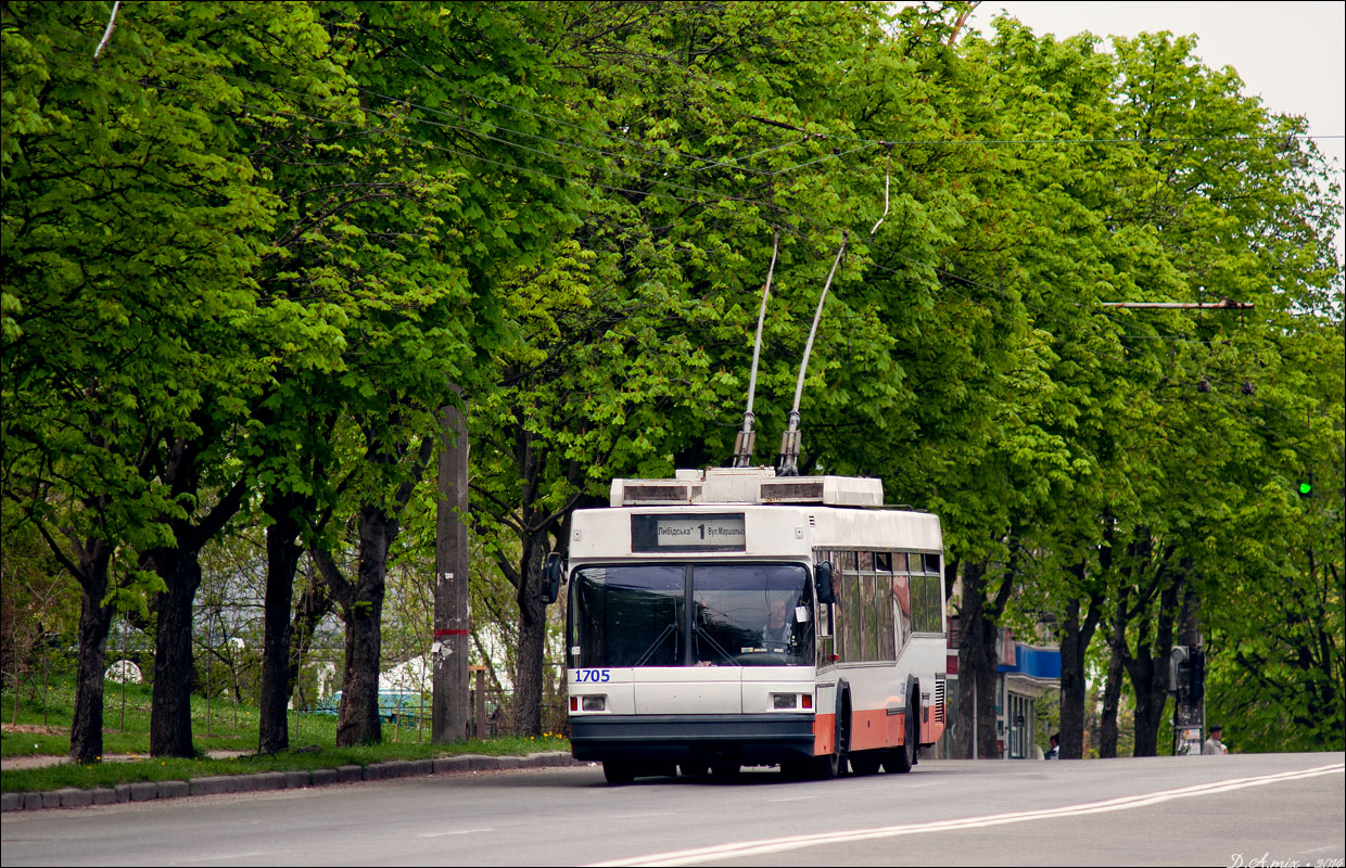 Kijevas, MAZ-103T nr. 1705