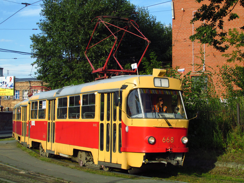 Екатеринбург, Tatra T3SU № 668