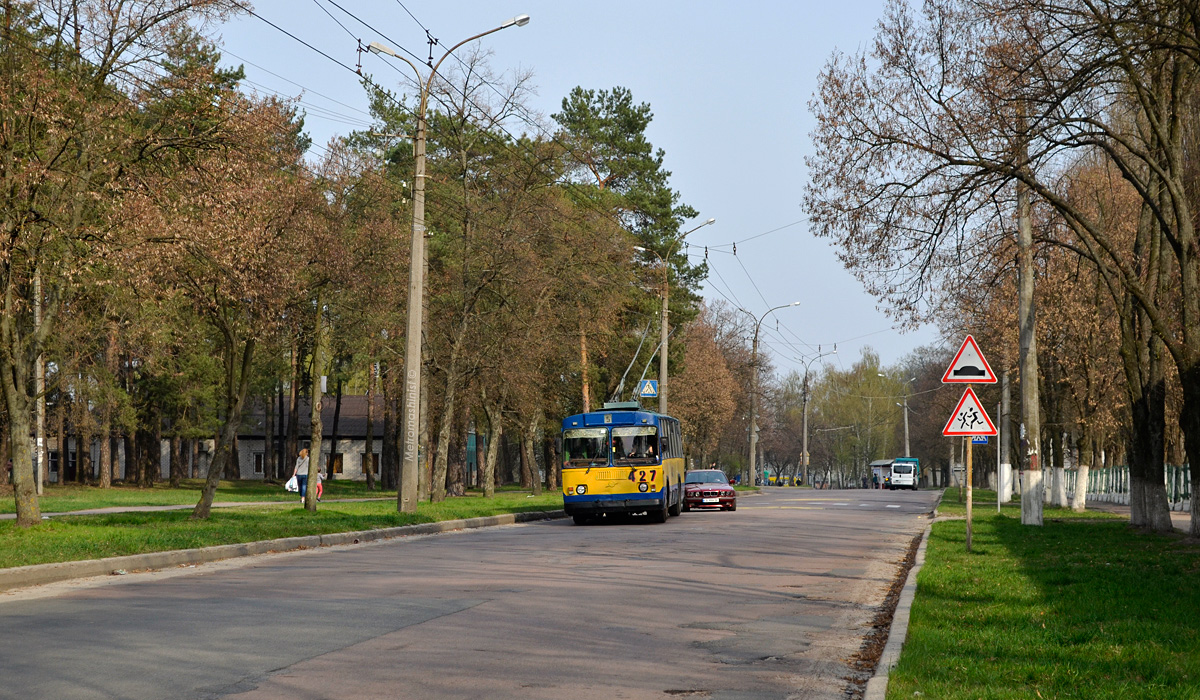 Chernihiv, ZiU-682G [G00] № 427; Chernihiv — Trolleybus lines