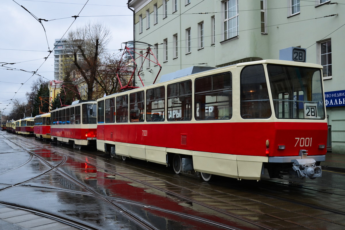 Moszkva, Tatra T7B5 — 7001; Moszkva — 117 year Moscow tram anniversary parade on April 16, 2016
