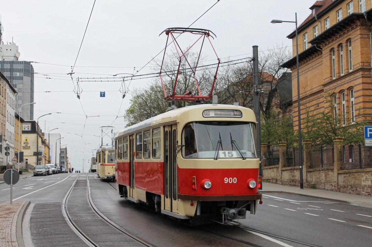 Halle, Tatra T4D-Z — 900; Halle — Anniversary: 125 years of electric tramways in Halle (17.04.2016) • Jubiläum: 125 Jahre elektrische Straßenbahn in Halle (17.04.2016)