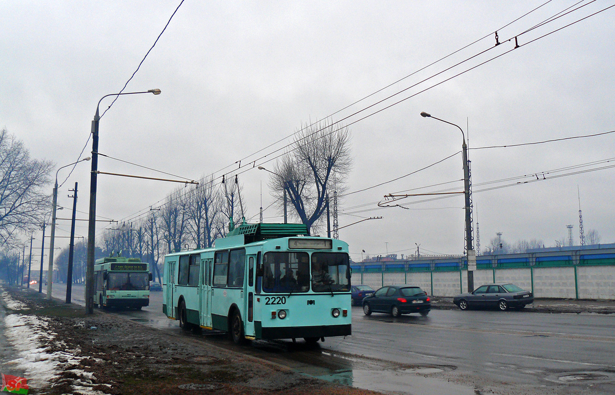 Minsk, AKSM 101 # 2220