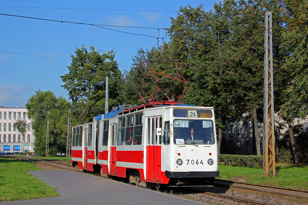 Санкт-Пецярбург, ЛВС-86К № 7064
