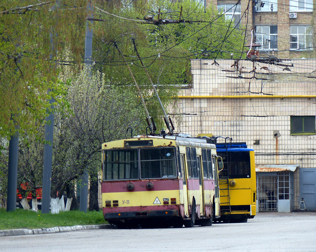 Kiev, Škoda 14Tr02/6 nr. У-8