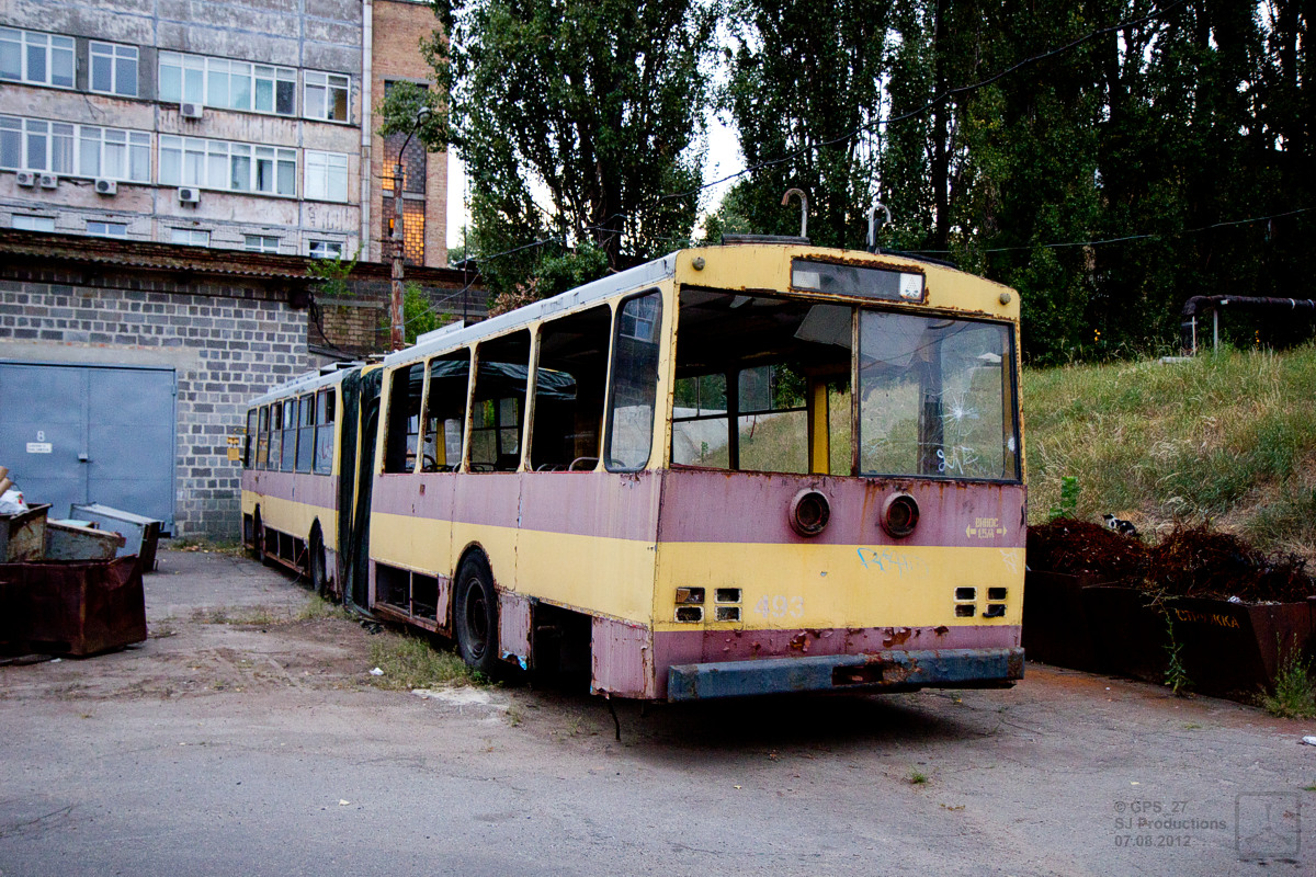 Kijów, Škoda 15Tr03/6 Nr 493