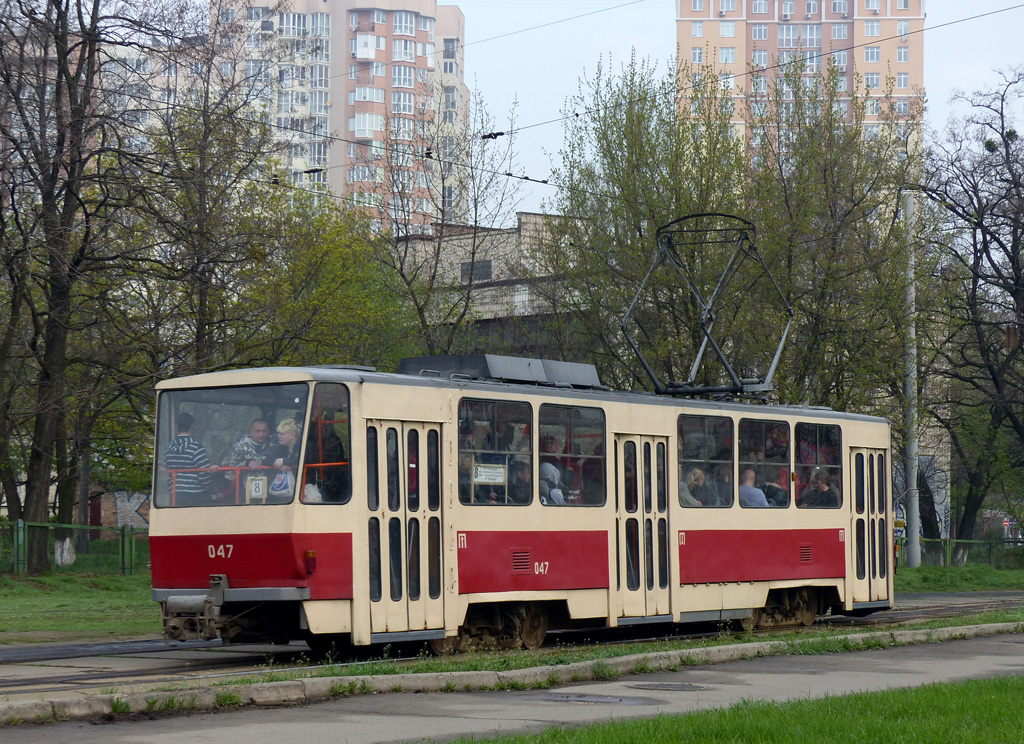 Kiiev, Tatra T6B5SU № 047