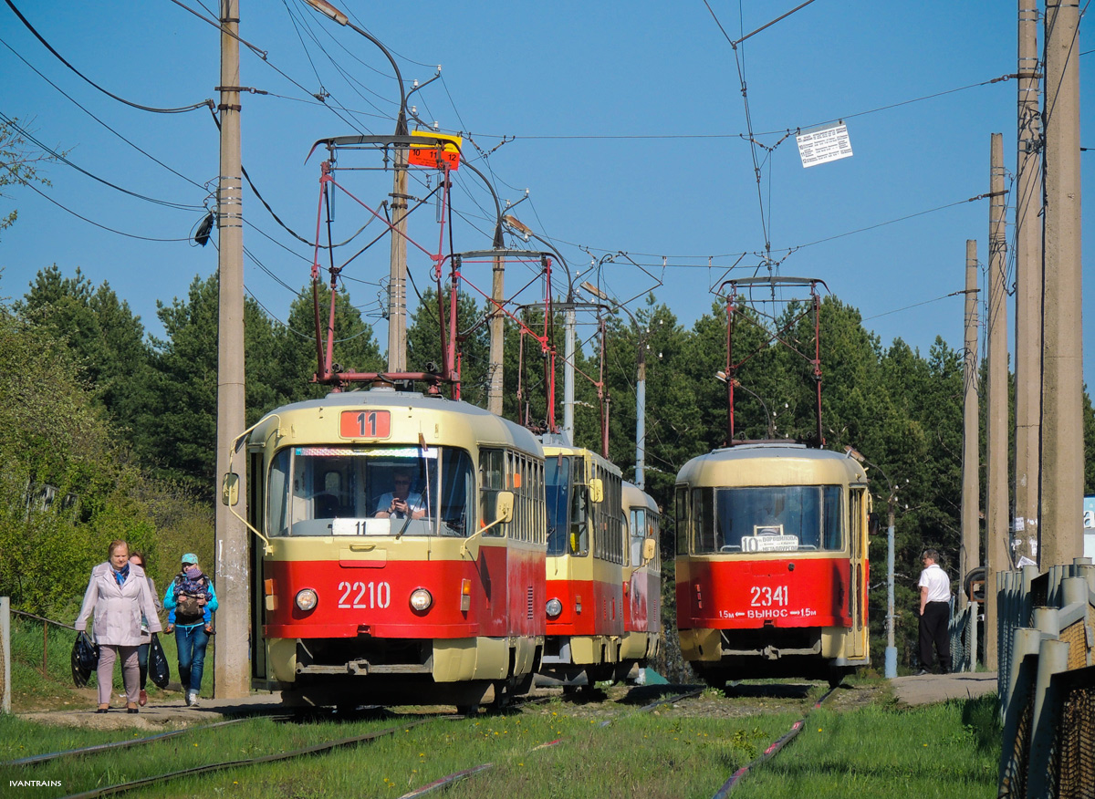 Ижевск, Tatra T3SU № 2210; Ижевск, Tatra T3SU № 2341