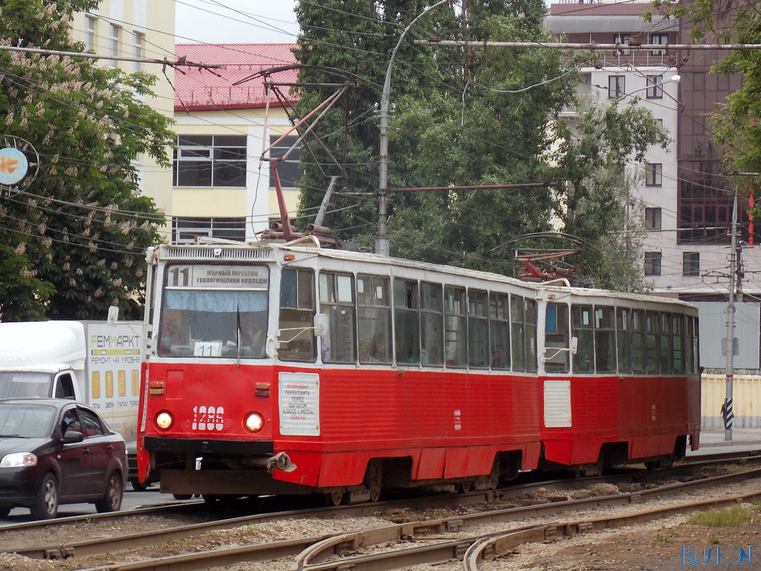 Saratow, 71-605 (KTM-5M3) Nr. 1286