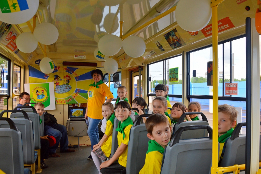 Нижнекамск — Парад новых трамваев — 23 мая 2016