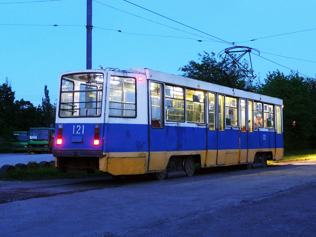 Kamianske, 71-608KM č. 121