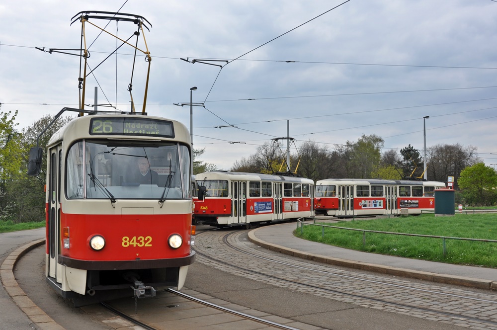 Прага, Tatra T3R.P № 8432