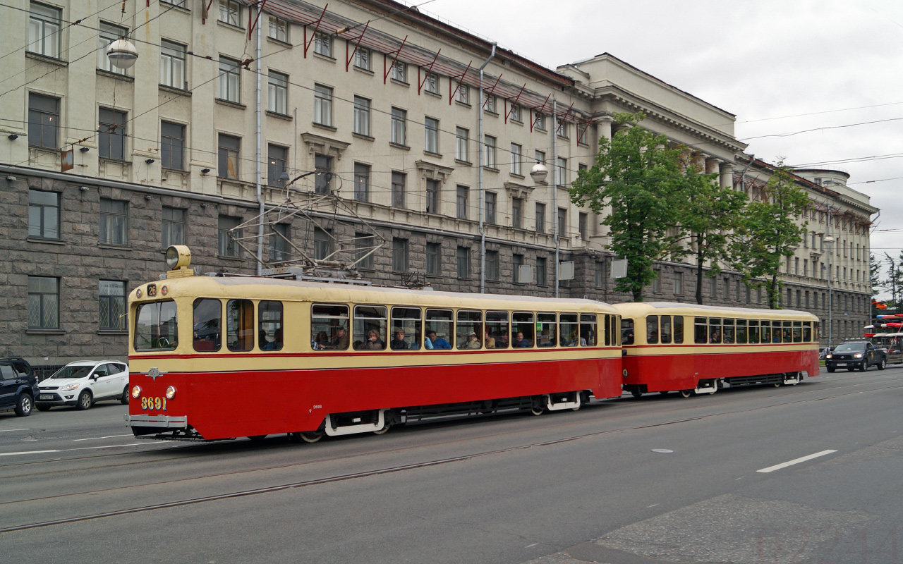 Sankt Peterburgas, LM-49 nr. 3691; Sankt Peterburgas, LP-49 nr. 3990; Sankt Peterburgas — Charter ride on LM-49 and LP-49