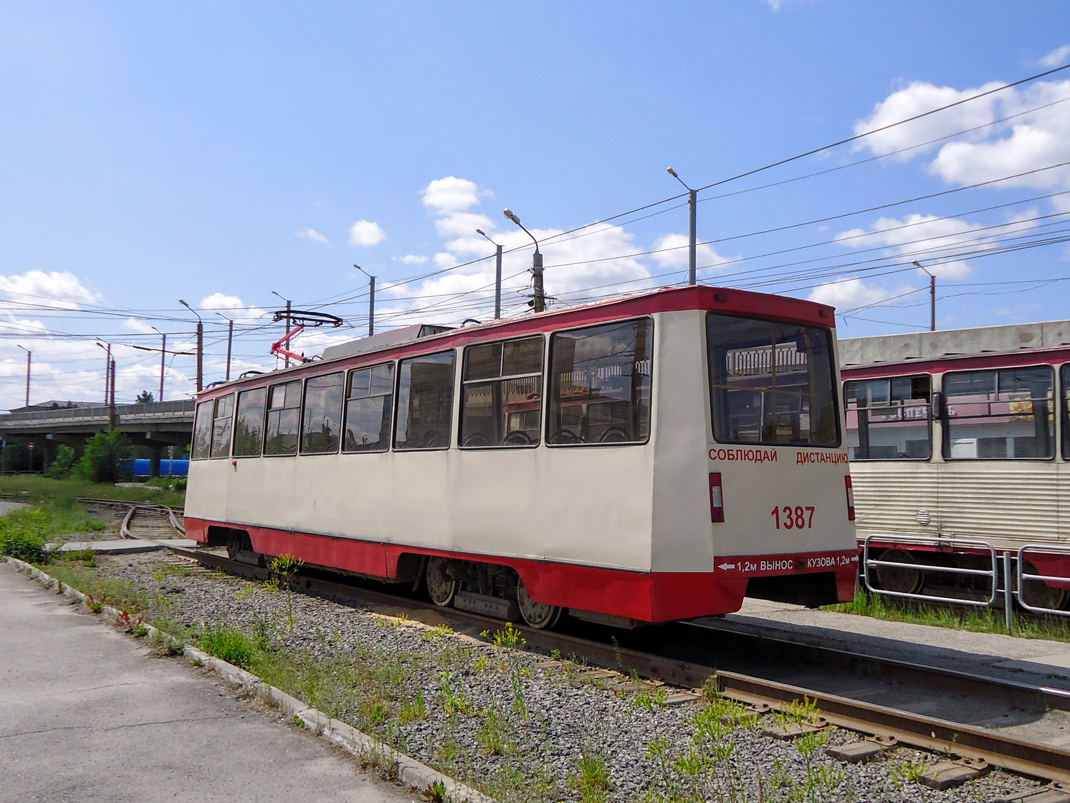 Tšeljabinsk, 71-605* mod. Chelyabinsk № 1387