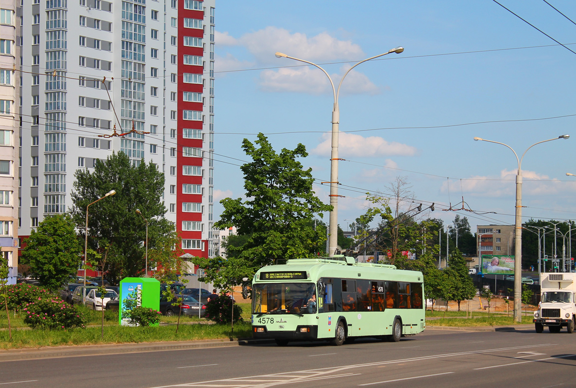 Minsk, BKM 32102 č. 4578