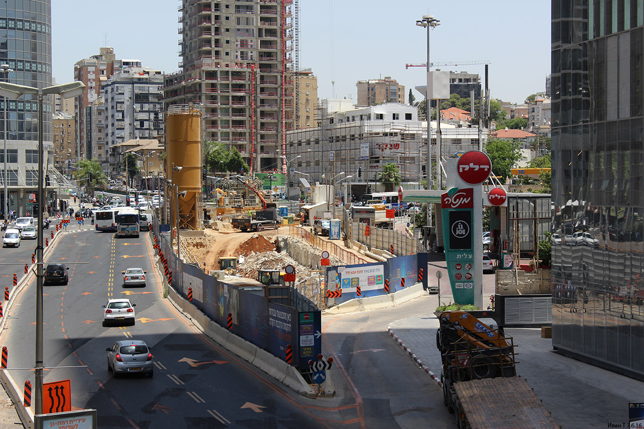 Tel Avivas — Construction of the red line Light Rail; Tel Avivas — Tramway — miscellaneous photos