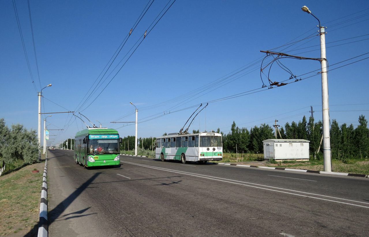 Ургенч, Škoda 24Tr Irisbus Citelis № 015; Ургенч, Škoda 14Tr13/6 № 002; Ургенч — 04.06.2016 — Покатушки на троллейбусе Škoda 14Tr