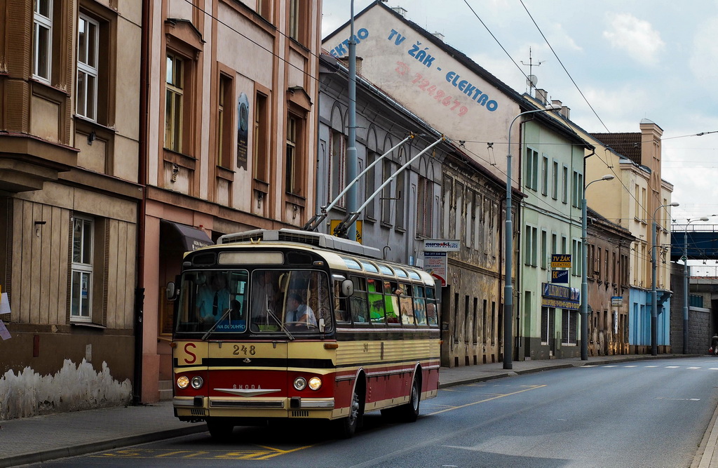 Брно, Škoda T11/0 № 248; Пльзень — 75 лет троллейбусного движения в Пльзени