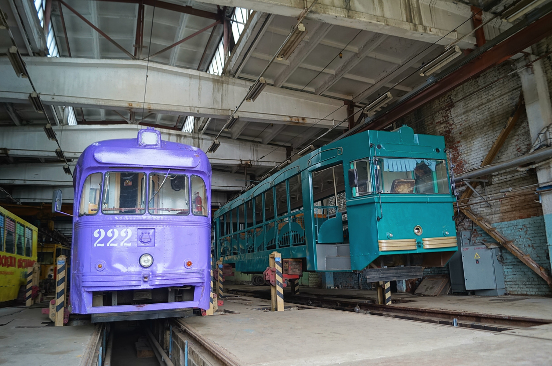 Vladivostoka, RVZ-6M2 № 222; Vladivostoka, RVZ-6M2 № 251; Vladivostoka — Historic Tramcar
