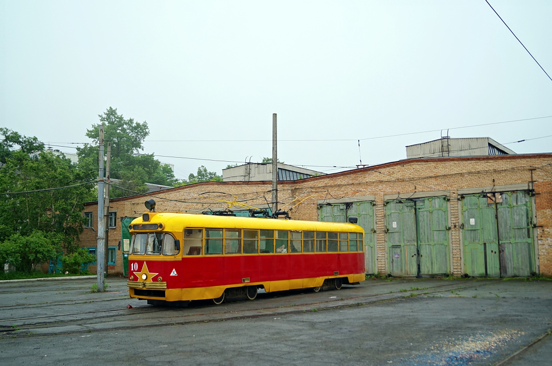 Vlagyivosztok, RVZ-6M2 — 10; Vlagyivosztok — Division of the service rail