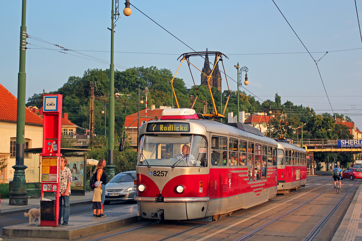 Прага, Tatra T3R.PLF № 8257