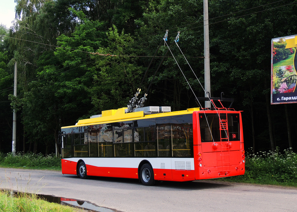 奧德薩, Bogdan T70117 # 4020; 盧茨克 — New Bogdan trolleybuses