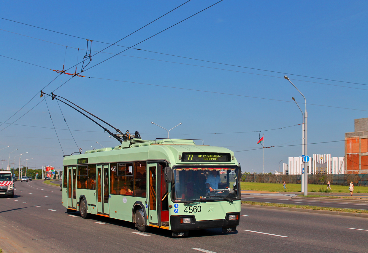 Minsk, BKM 32102 № 4560