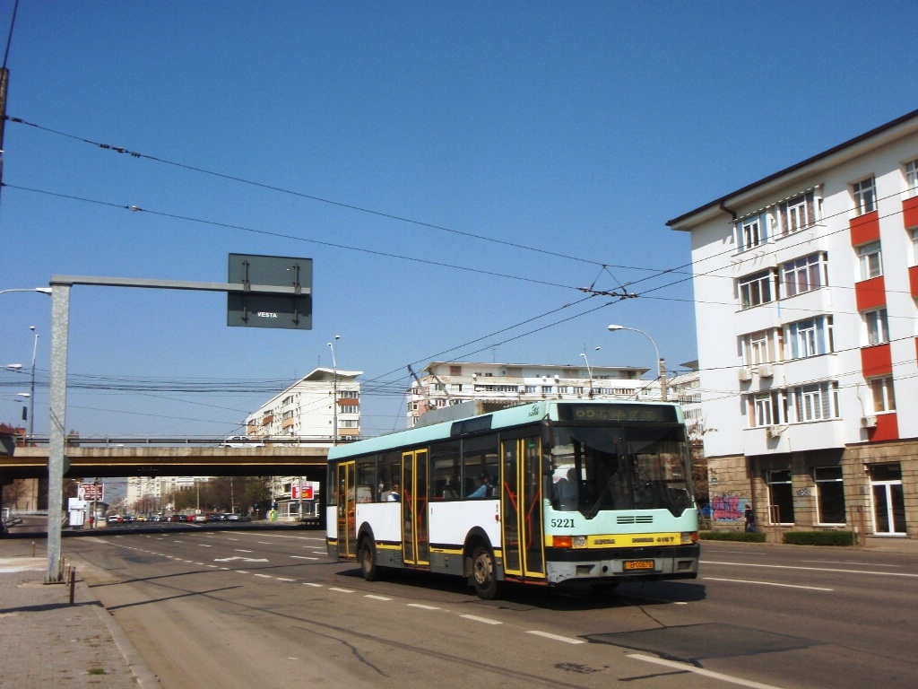 Bucharest, Ikarus 415.80 # 5221