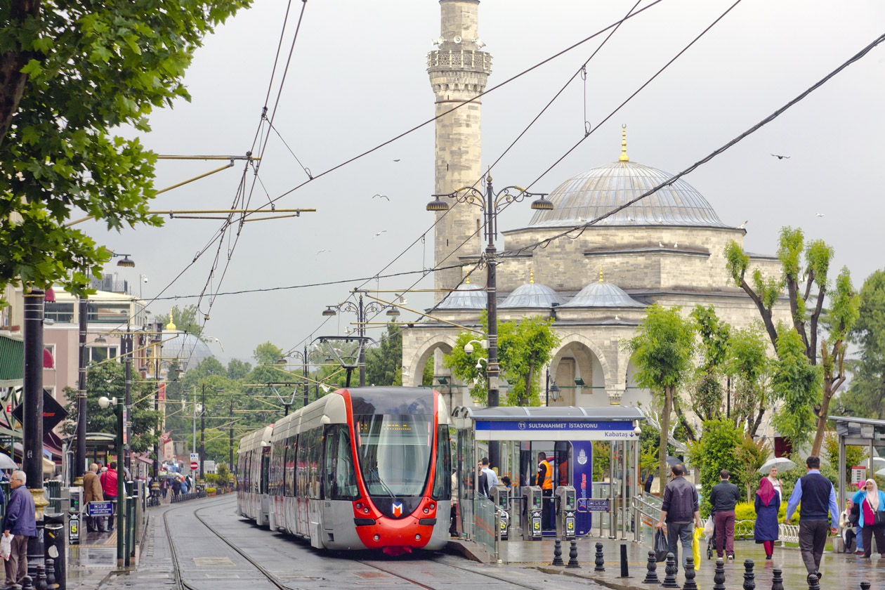 Стамбул, Alstom Citadis 304 № 819