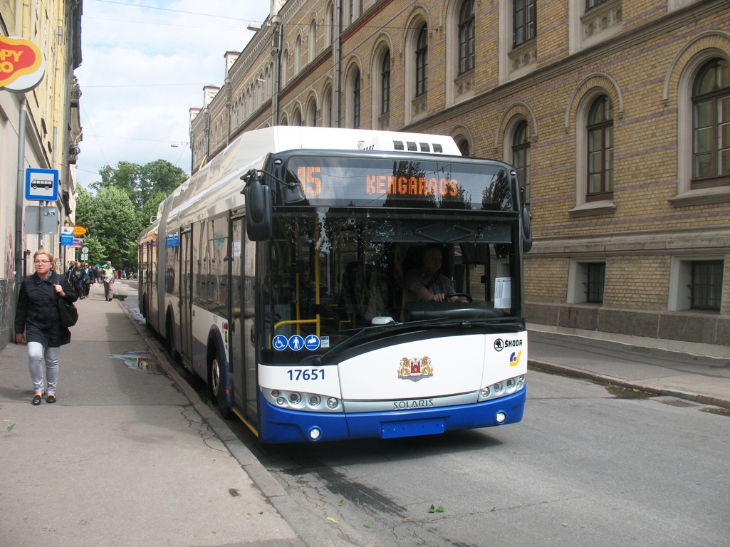 Рига, Škoda 27Tr Solaris III № 17651