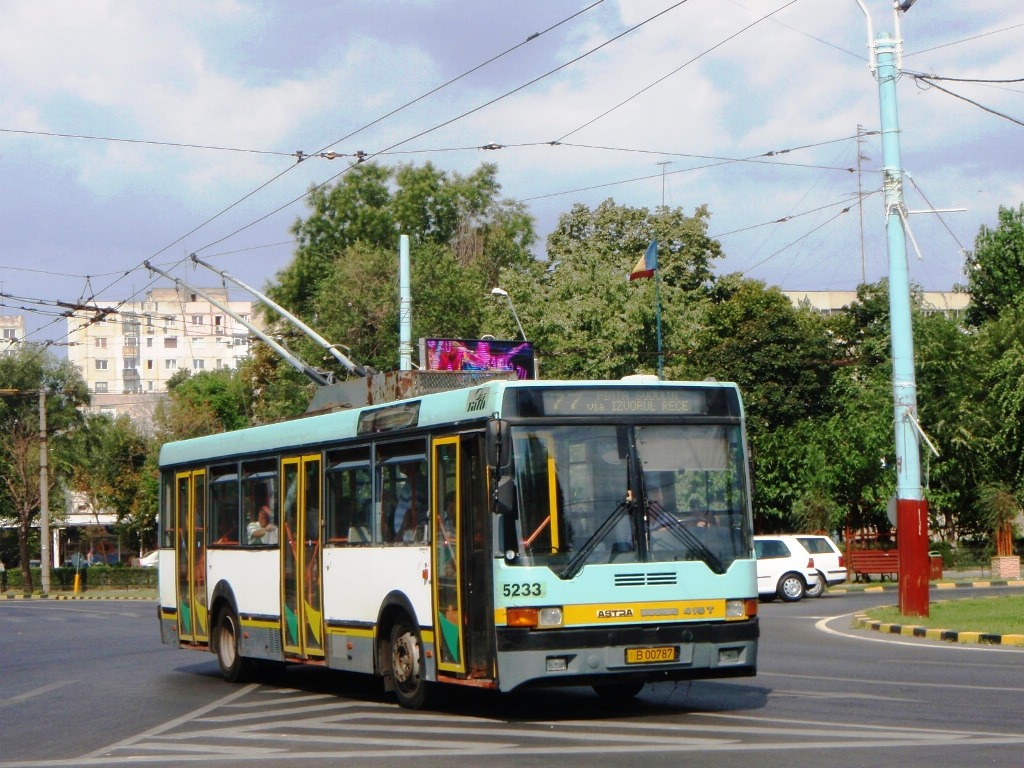 Бухарест, Ikarus 415.80 № 5233