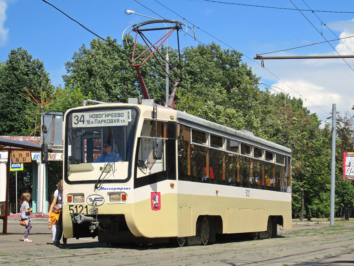 Москва, 71-619К № 5121