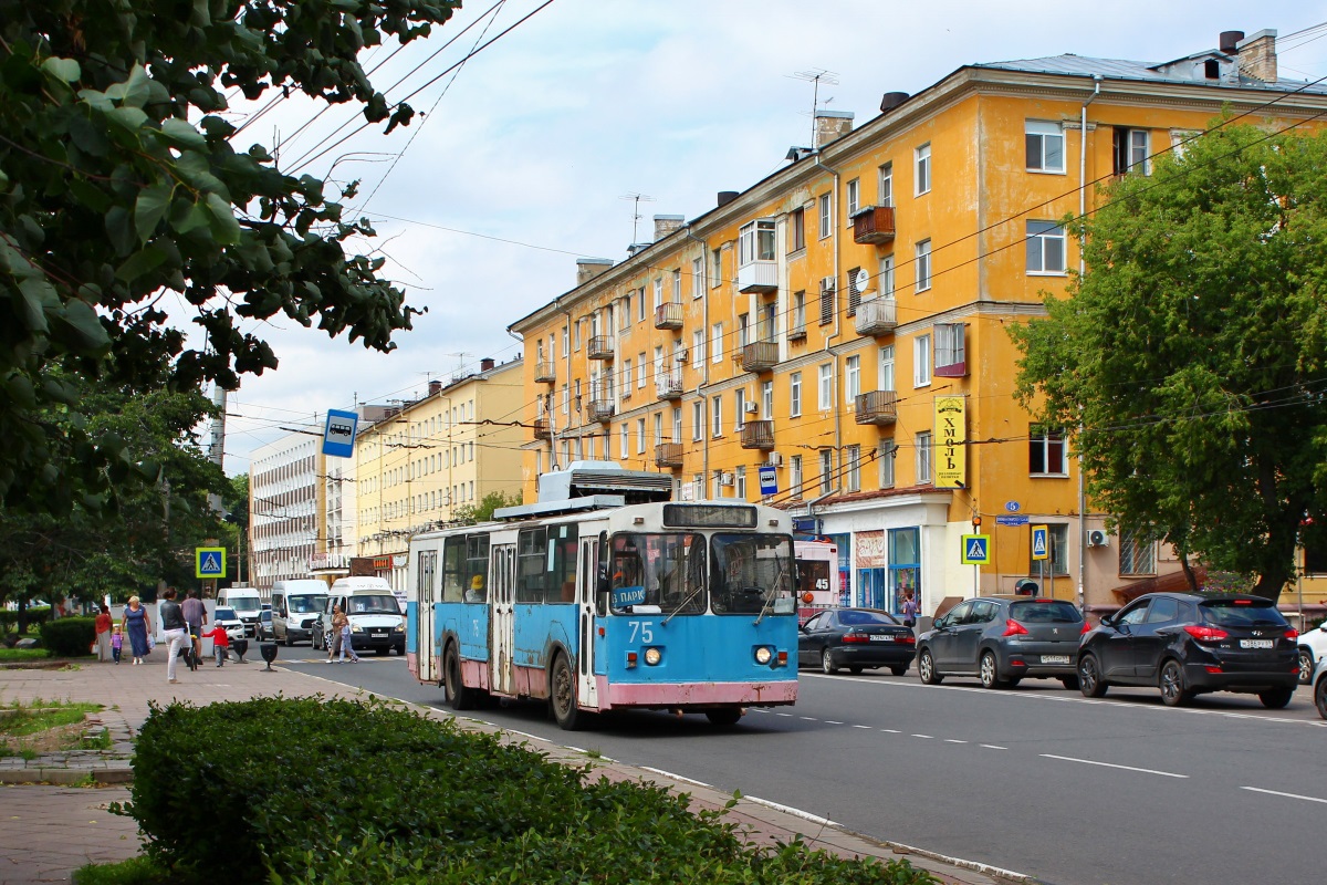 Twer, VMZ-170 Nr. 75; Twer — Trolleybus lines: Central district