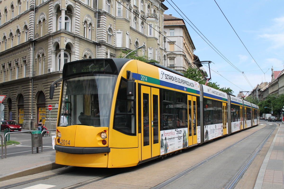 Будапешт, Siemens Combino Supra NF12B № 2014