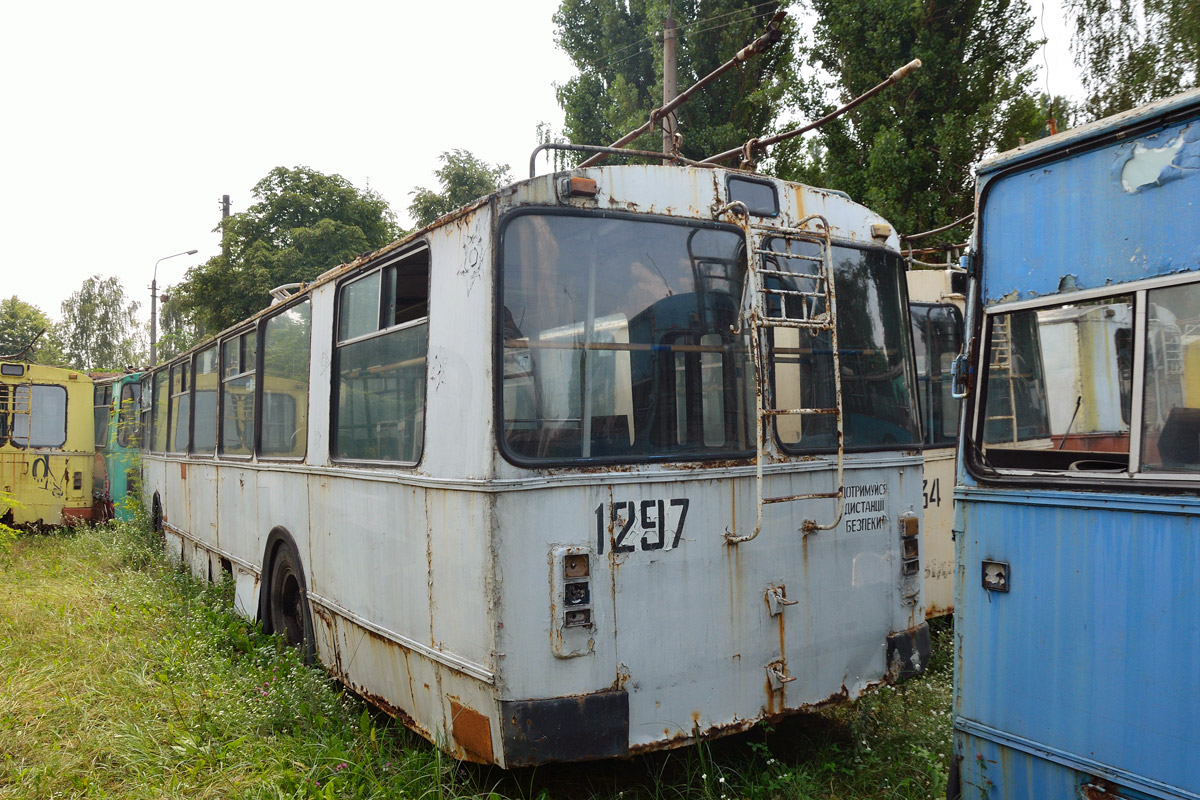Житомир, ЗиУ-682В [В00] № 1297; Житомир — Списанные троллейбусы Житомира