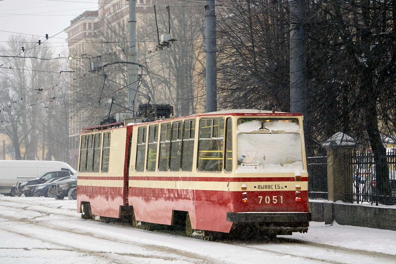 Санкт-Петербург, ЛВС-86К № 7051