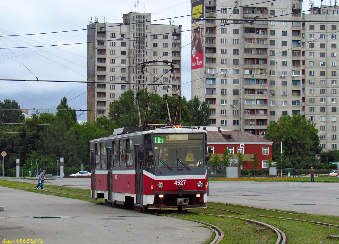 Harkov, Tatra T6B5SU — 4527