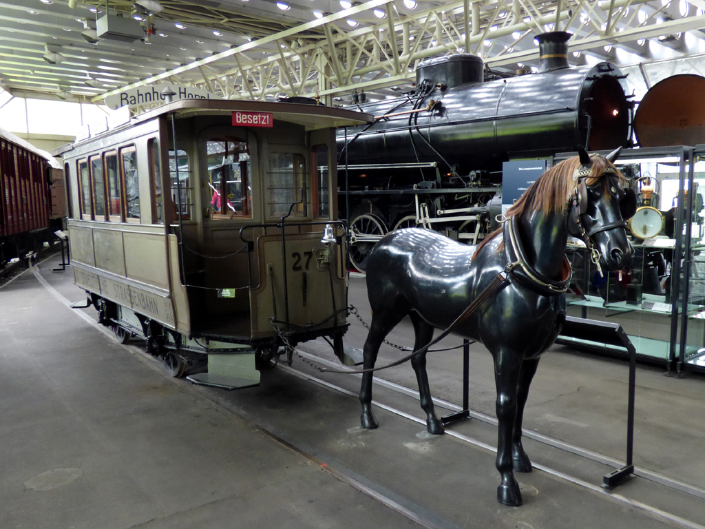 Luzern, Horse car Nr. 27