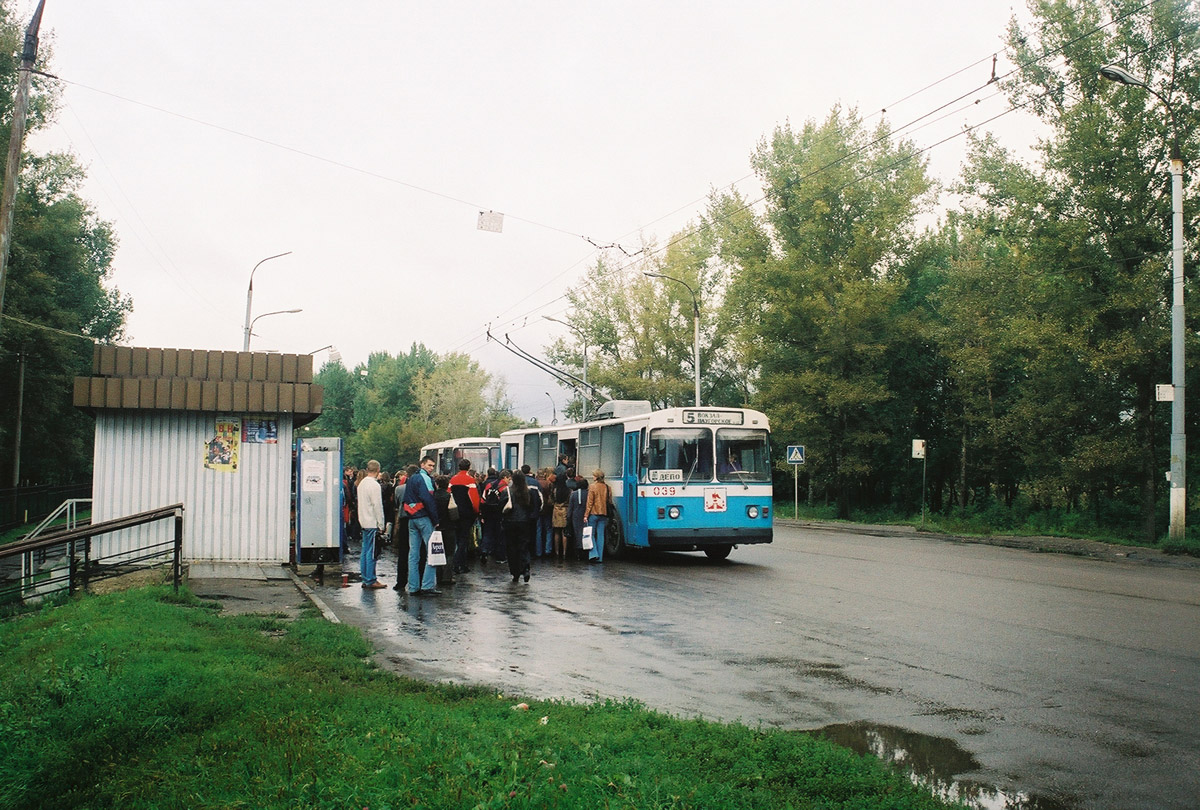 Oriolas, ZiU-682V nr. 039; Oriolas — Historical photos [1992-2005]; Oriolas — Route desk