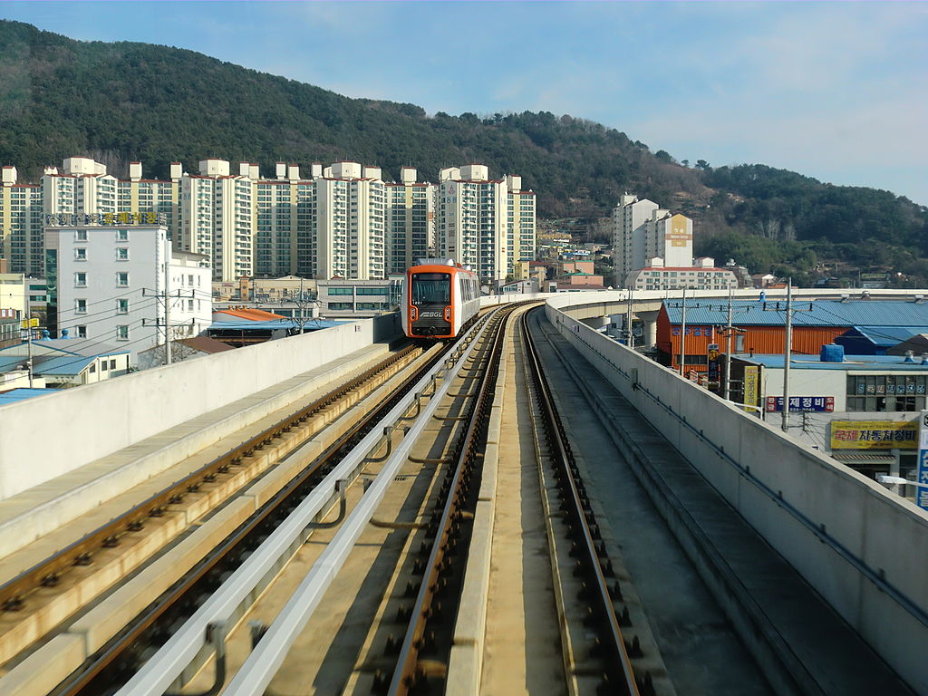 Busan — Metropolitain — Busan-Gimhae Light Rail Transit (BGL)