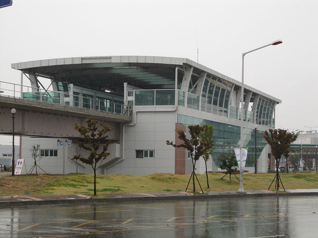 Пусан — Метрополитен — Busan-Gimhae Light Rail Transit (БГЛ)