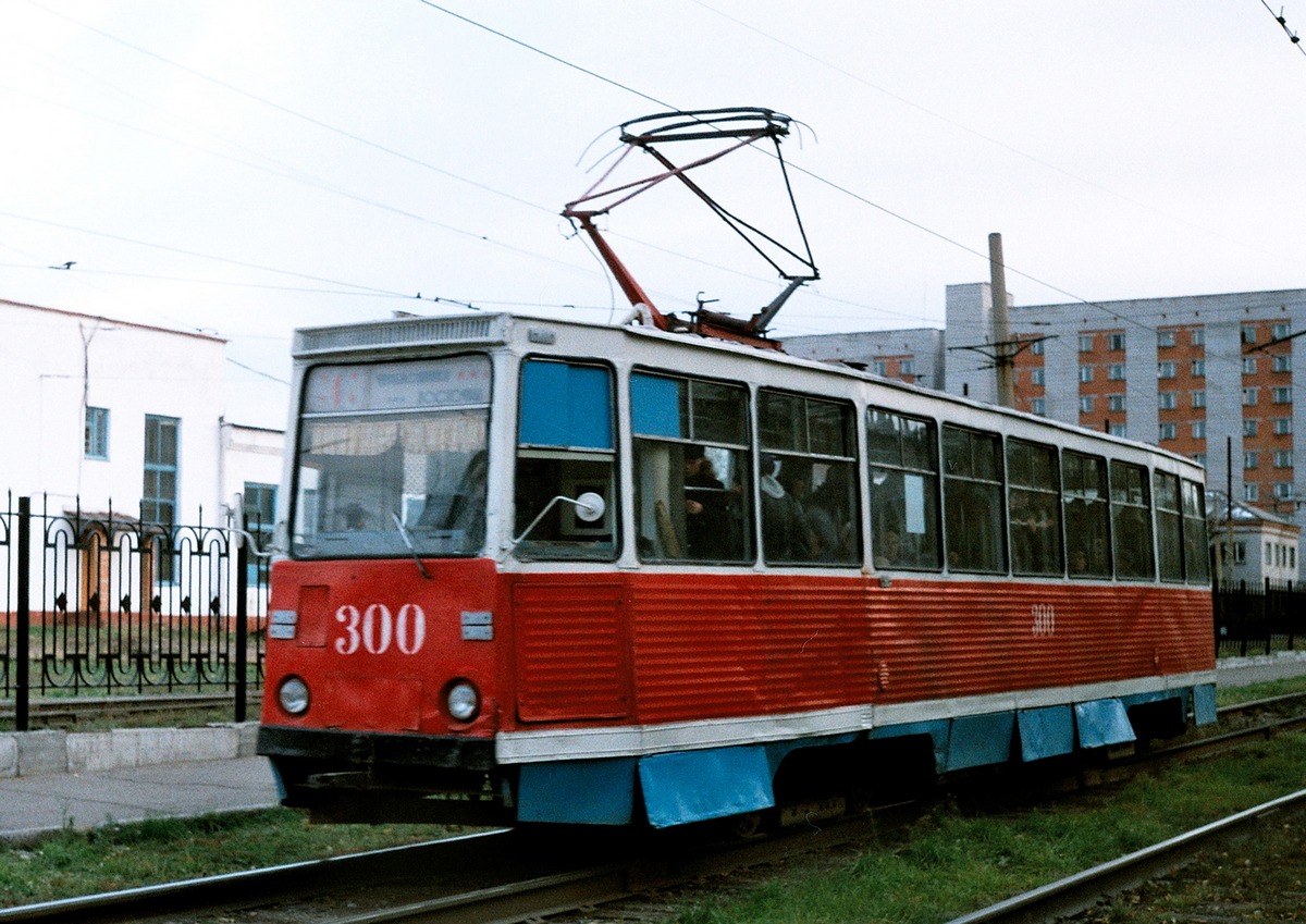 Tomsk, 71-605 (KTM-5M3) Nr. 300