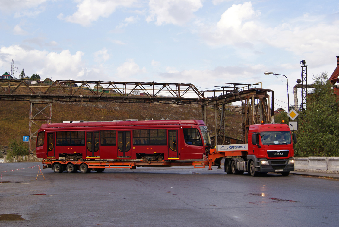 Kazaņa, 71-623-02.02 № 1350; Ust-Katav — Tram cars for Tatarstan