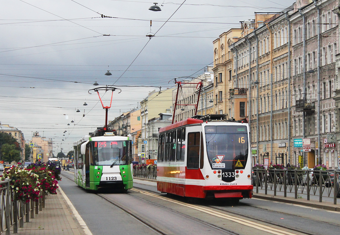 Санкт-Петербург, 71-152 (ЛВС-2005) № 1123; Санкт-Петербург, 71-134А (ЛМ-99АВН) № 1333