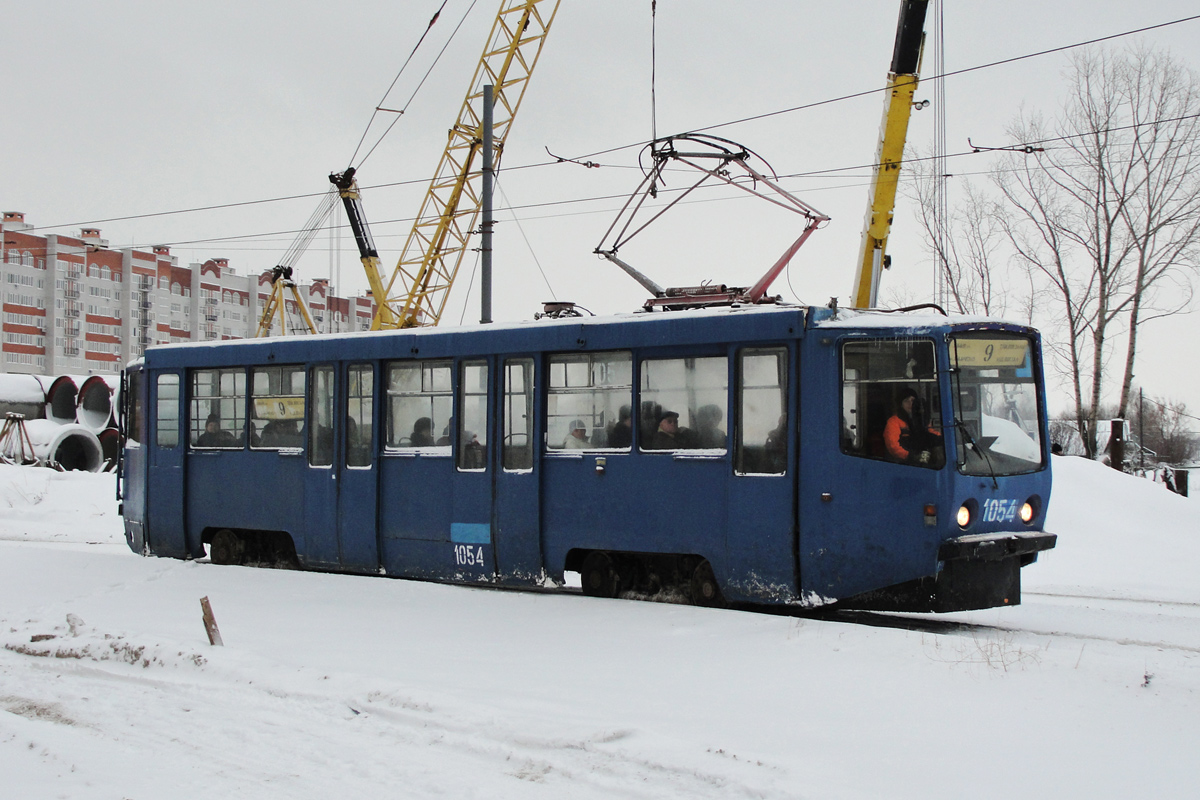 Kazan, 71-608KM № 1054