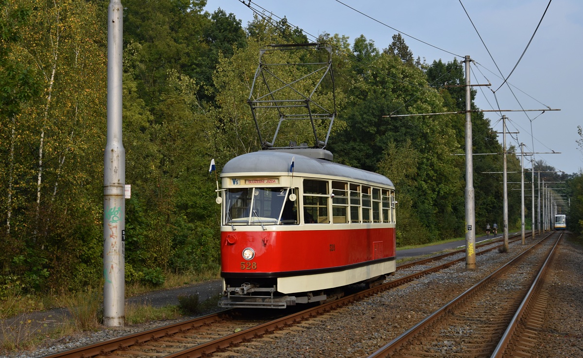 Ostrava, Tatra T1 # 528