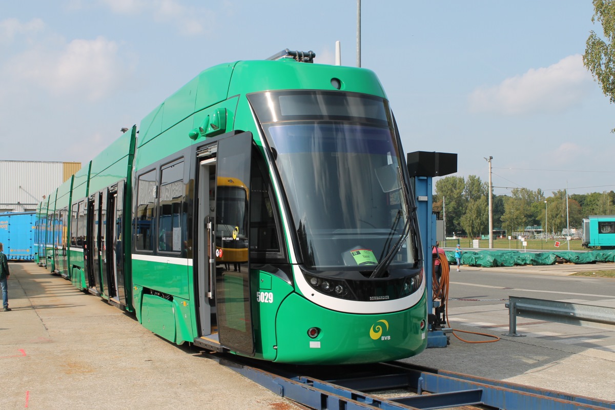 Базель, Bombardier Flexity 2 № 5029; Баутцен — Производство трамвайных вагонов